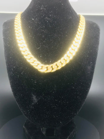 18ct Gold Necklace Chain, Iced out Cuban link