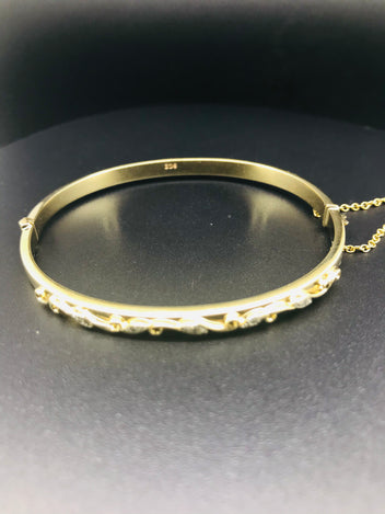 9ct gold Bangle