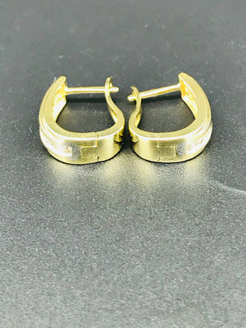 9ct gold huge earrings with diamond