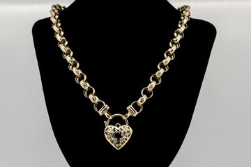 9ct GOLD BRACELET AND NECKLACE SET WITH HEART LOCKETS AND SYNTHETIC RUBY CENTRES
