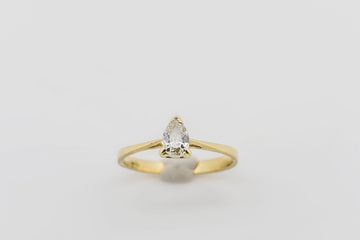 18CT GOLD DIAMOND RING